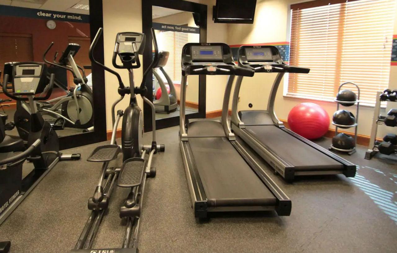 Hampton Inn Hampton-Newport News Buitenkant foto