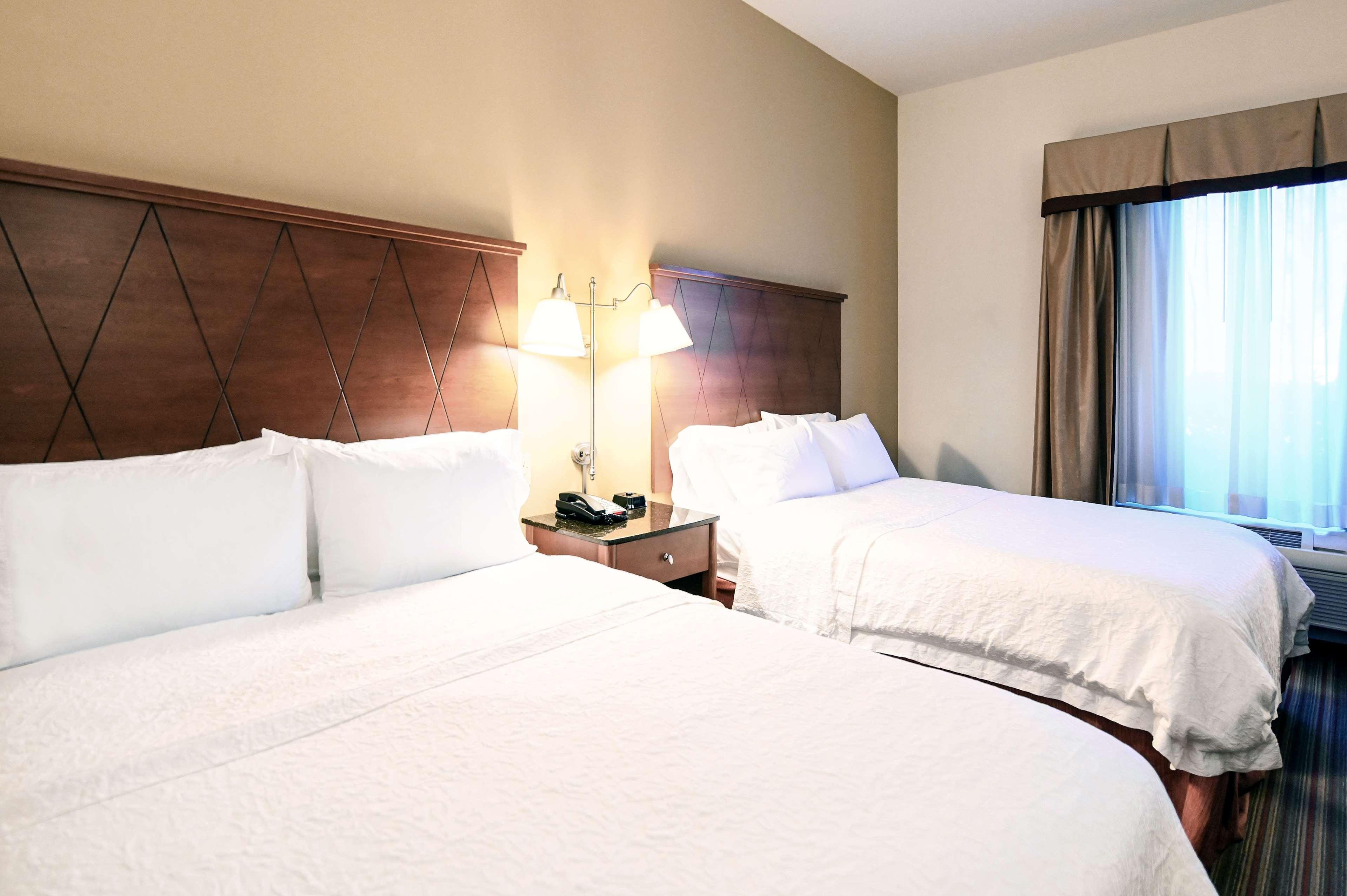 Hampton Inn Hampton-Newport News Buitenkant foto